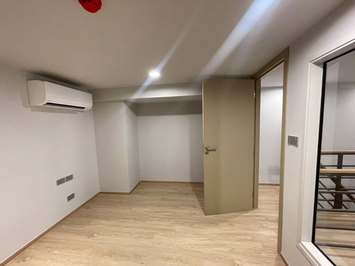 รูป Culture Thonglor ปล่อยขายดาวน์ ขาดทุน 2 ห้องนอน 1 ห้องน้ำ ห้องกว้างพื้นที่เยอะ - รูปที่ 3/25