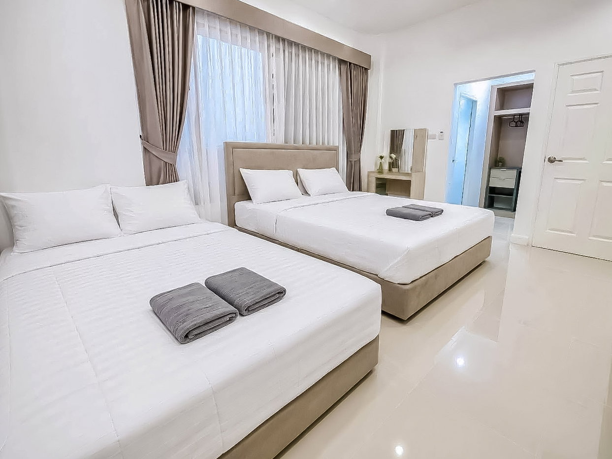 รูป Luxury Pool Villa for Sale Huay Yai East Pattaya 5 Bedroom - รูปที่ 12/15