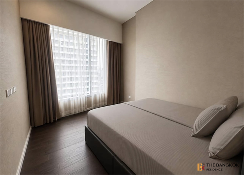 The Saint Residences near MRT Phahonyothin Station Special unit at an attractive price