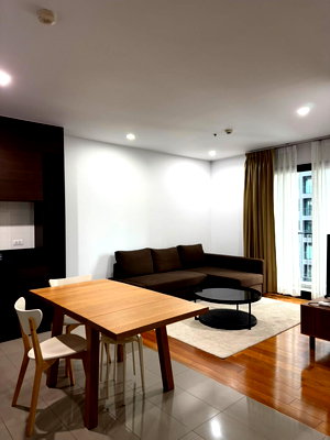 Condos for rent : For Rent Condo THE VERTICAL AREE Building 1, Floor 20,2 bed room, Room size 72 sqm