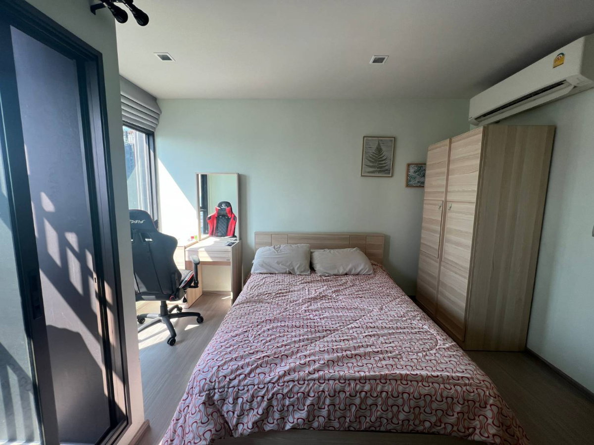 picture Condo For Rent!!Life Asoke Rama9 - 2/8