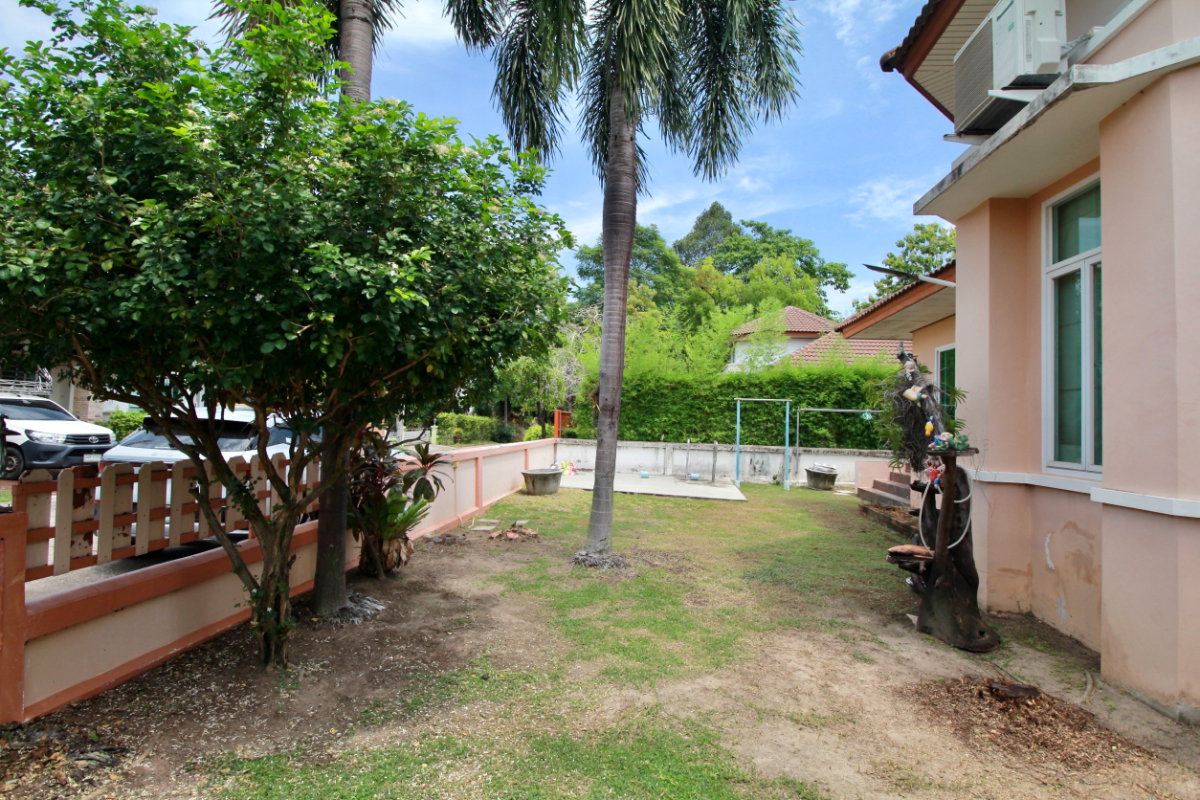 รูป ขายบ้านเดี่ยว 2 ชั้น หลังมุม 112 ตร.วา 5 ห้องนอน ใกล้ รพ.กรุงเทพระยอง หมู่บ้านบ้านสวนสุขสิริ เนินพระ ระยอง  - รูปที่ 10/39