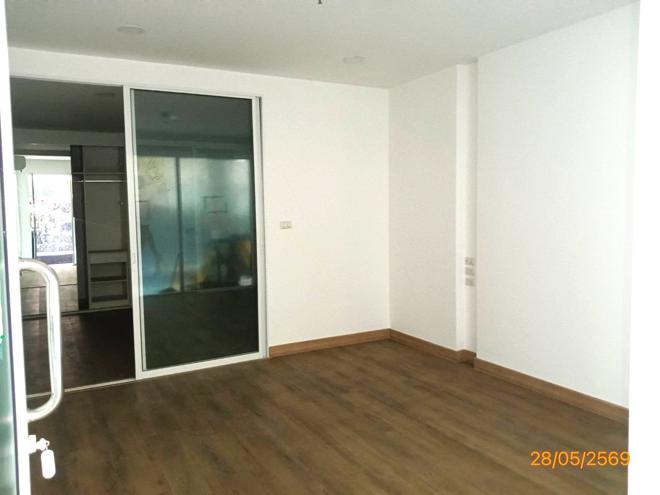 picture OFFICE 38.58 Sq.w. Bang Phlat Bangkok for 3.5M - 1/24