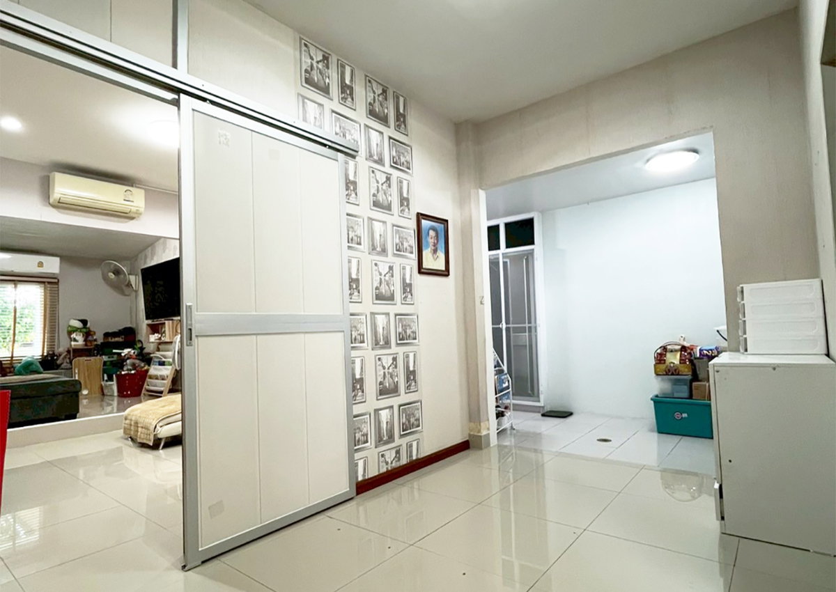 รูป ขายบ้านเดี่ยว 2 ชั้น บ้านบึง ชลบุรี หมู่บ้านบูรพาเมาท์เท่น หลังมุม มีสระว่ายน้ำส่วนตัว - รูปที่ 6/20
