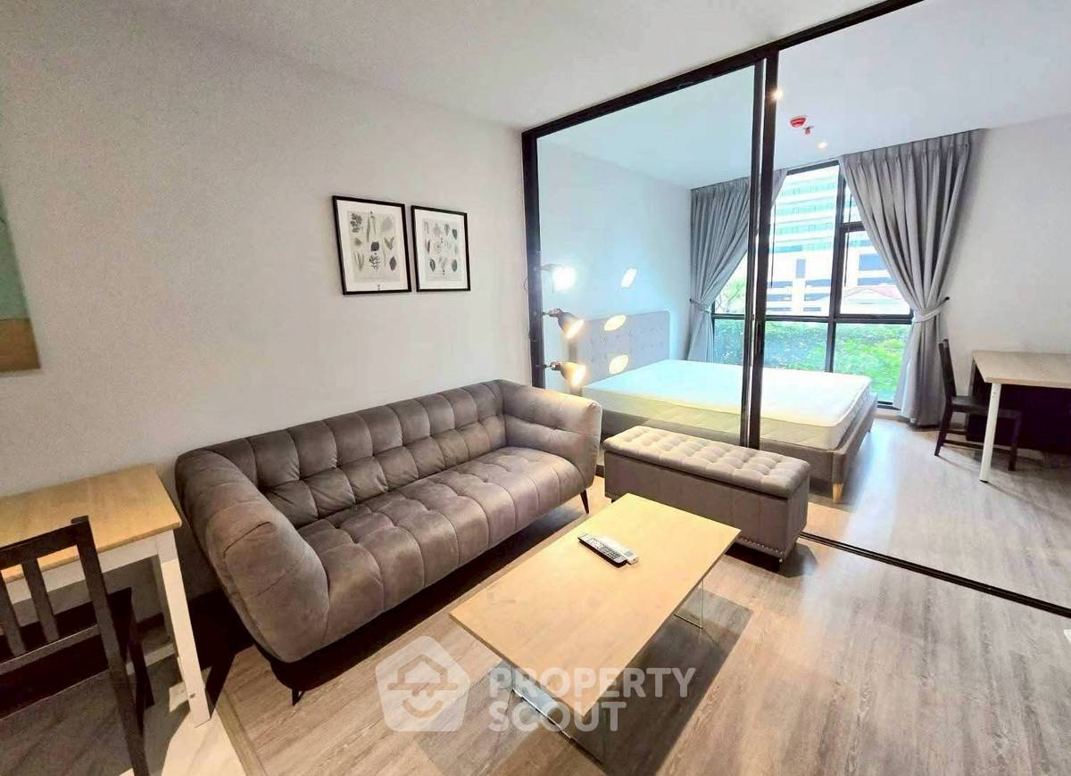รูป คอนโด 1 ห้องนอน ในโครงการ Rhythm Ekkamai ใกล้ BTS เอกมัย 300 เมตร ราคาดี (ID 2379607) - รูปที่ 1/10