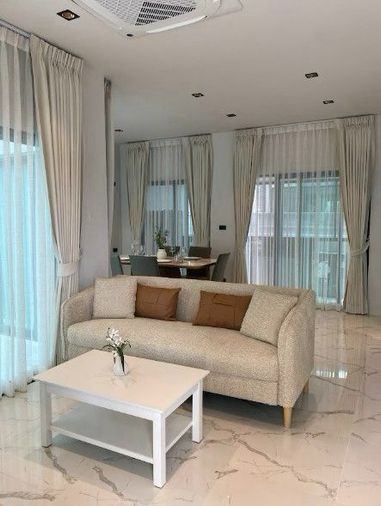 ให้เช่าบ้านเดี่ยว 4 ห้องนอน 250 ตร.ม. 62.5 ตร.ว. 89 เรสซิเดนซ์ รัชดา - พระราม 9