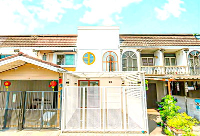 Townhouses for sale Lat Phao 71 : CB028, Townhouse for sale 2 Br, Prasert Manukitch-Pradist Manudharm.