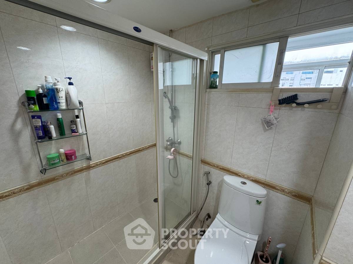 picture 2-BR Condo For Rent In Lumpini Suite Ratchada-Rama 3, Near Chong Nonsi (ID 2085263) - 12/24
