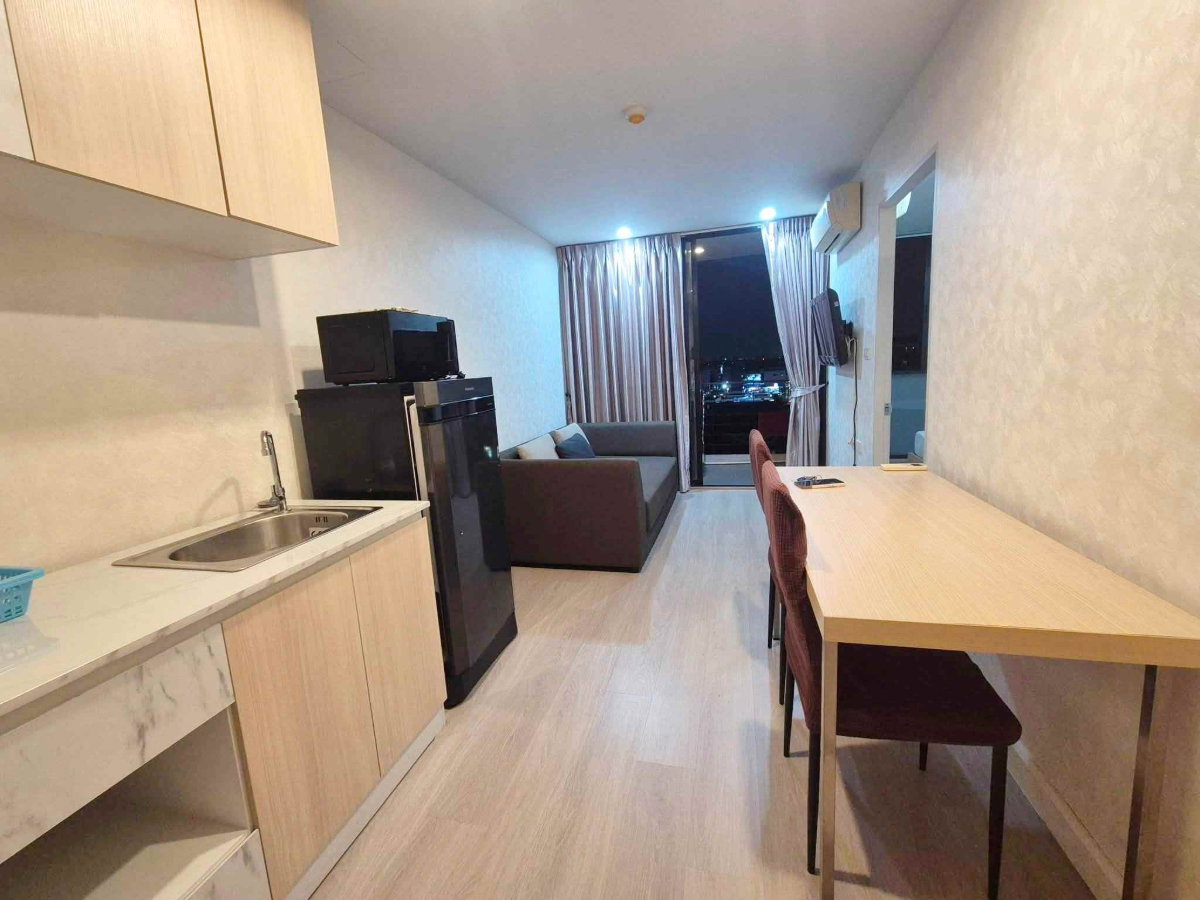 ให้เช่า ไอเซนคอนโด I Zen Condo ลาดพร้าว 71 นาคนิวาส 45 พร้อมอยู่ TEL/LINE 097-2161939