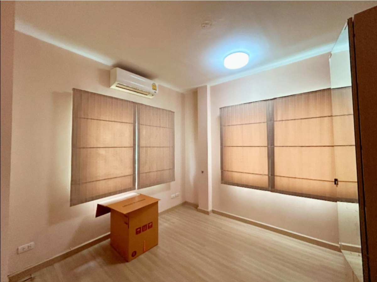 picture Perfect Place Rattanathibet-Saima7 - 9/9