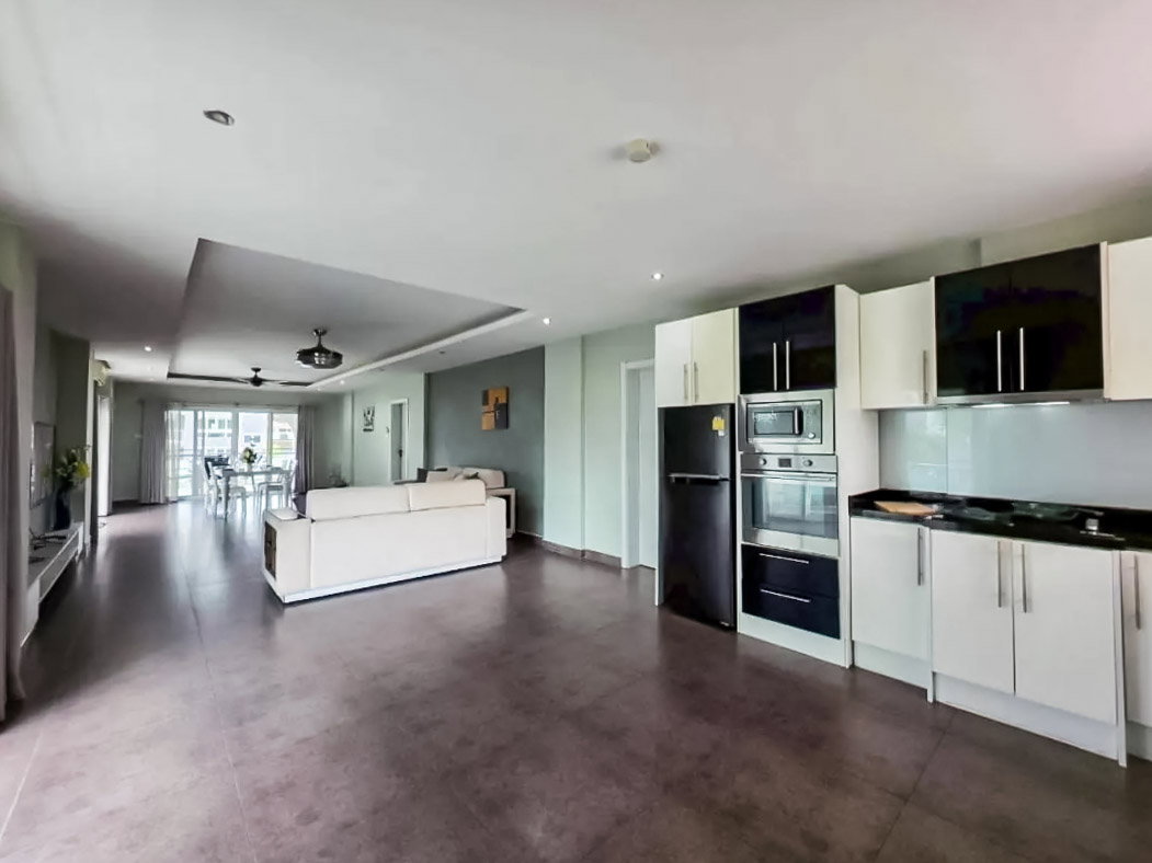 รูป Tudor Court Pratumnak 2 Bedroom Condo for Sale - รูปที่ 6/21