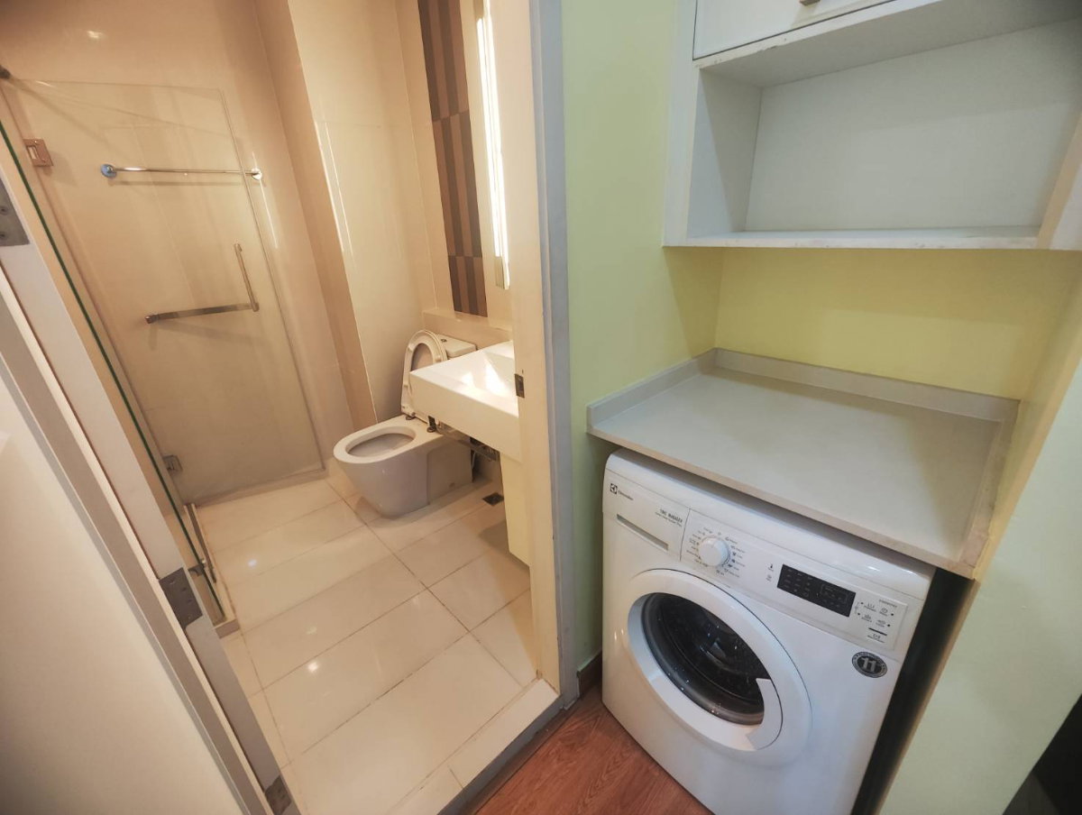 picture Condo for rent at Q House Sukhumvit 79 near BTS On Nut, high-floor unit (Rt-01) - 6/16