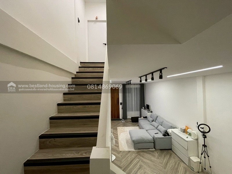 รูป ขายทาวน์เฮ้าส์ 2 ชั้น เนื้อที่ 17 ตร.วา ถนนโชคชัย 4 ซอย 38 แขวงลาดพร้าว เขตลาดพร้าว กรุงเทพมหานคร Renovate ใหม่ สไตล์ โมเดิร์น- มินิมอล - รูปที่ 6/14