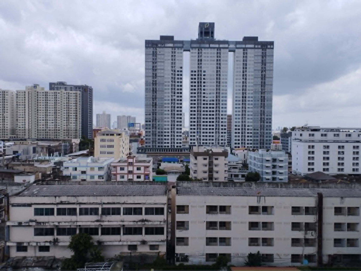 รูป เจ้าของให้เช่า Ideo Ramkhamhaeng-Lamsali Station ห้องหน้ากว้าง ห้องมุม 1 ห้องนอน ชั้น 8 ระเบียงทิศตะวันตก วิวโล่ง เฟอร์นิเจอร์และเครื่องใช้ไฟฟ้าครบ - รูปที่ 12/14