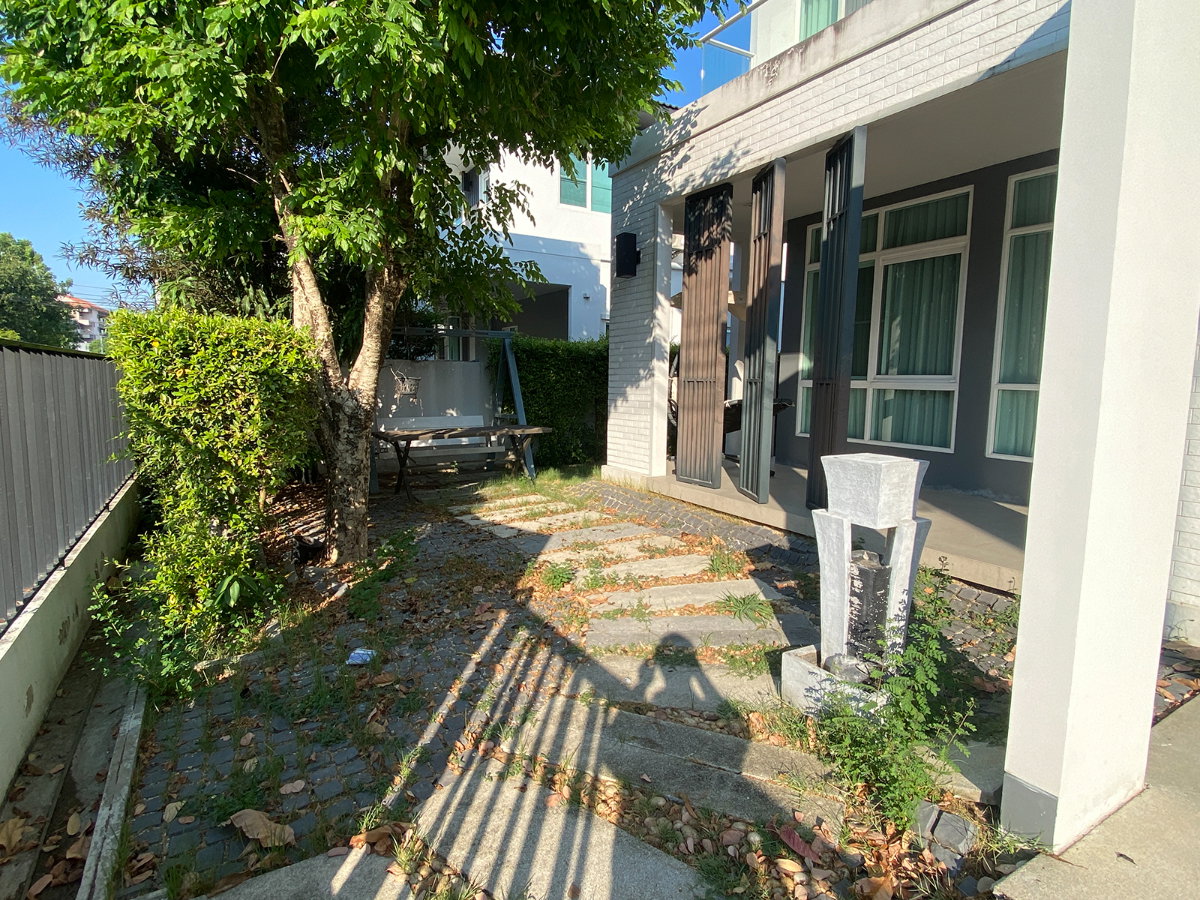 picture House for sale, Manthana Srinakarin-Romklao, Minburi, Bangkok - 2/26