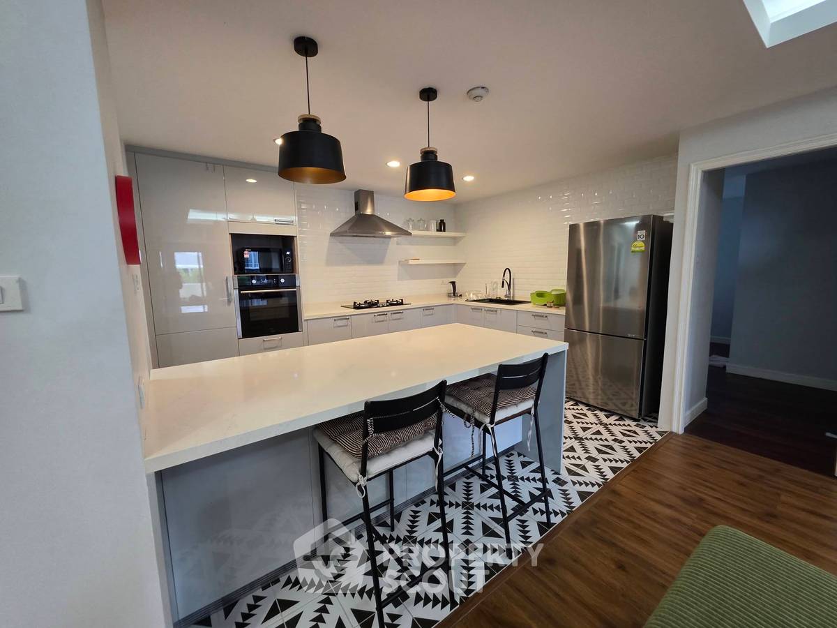 รูป คอนโด 2 ห้องนอนให้เช่า Beverly Hill Mansion Sukhumvit 63 ใกล้ BTS เอกมัย (ID 3110093) - รูปที่ 5/17