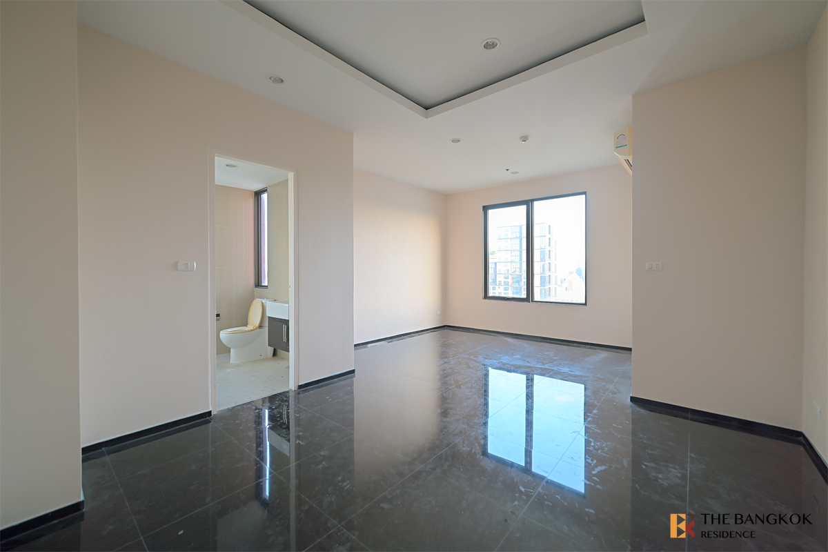 picture Villa Asoke near MRT Phetchaburi Station Ultimate Luxury Lifestyle with Convenience - 6/10