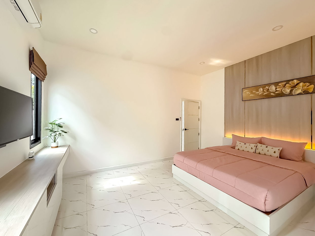 picture Luxury Pool Villa for Sale Thung Klom Tan Man East Pattaya 3Bed - 6/13