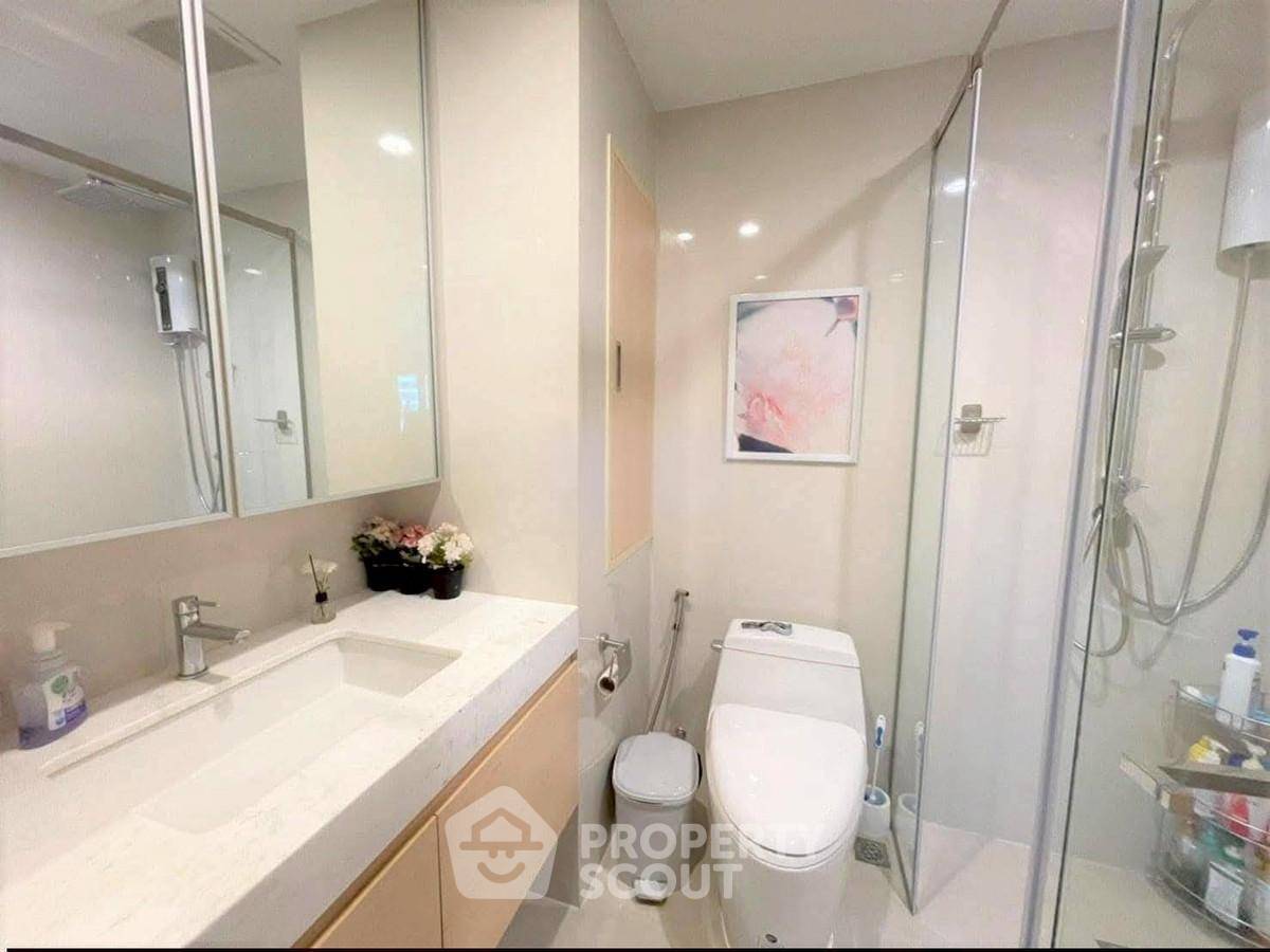 picture 4-BR 113 Sqm, 18th-Floor, Silom Suite Condo Near BTS Saint Louis (60m) (ID 2778285) - 9/10
