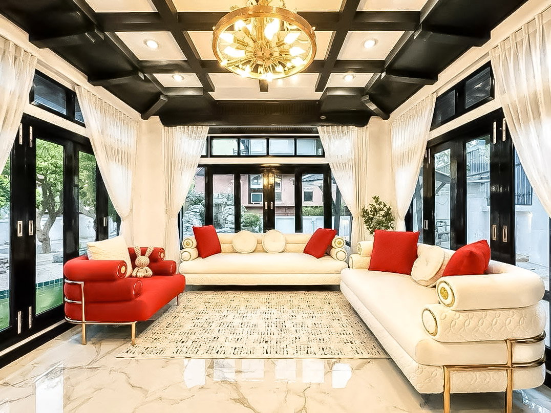 picture Thai Modern Pool Villa for Rent Na Jomtien Pattaya 4Bedroom - 1/15