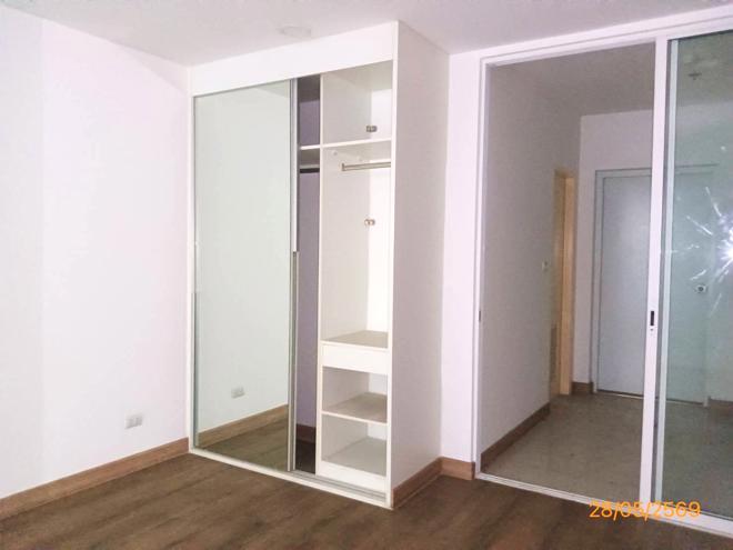 picture OFFICE 38.58 Sq.w. Bang Phlat Bangkok for 3.5M - 4/24