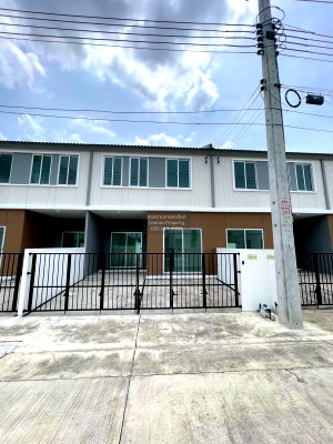 Townhouses for rent North Bangkok University Rangsit Campus : For Rent Townhouse/Townhome  , Pruksa Ville Rangsit - Klong 2 , Pracha Thipat , Thanyaburi , Pathum Thani , CX-164643 ✅ Live chat with us ADD LINE @connexproperty ✅