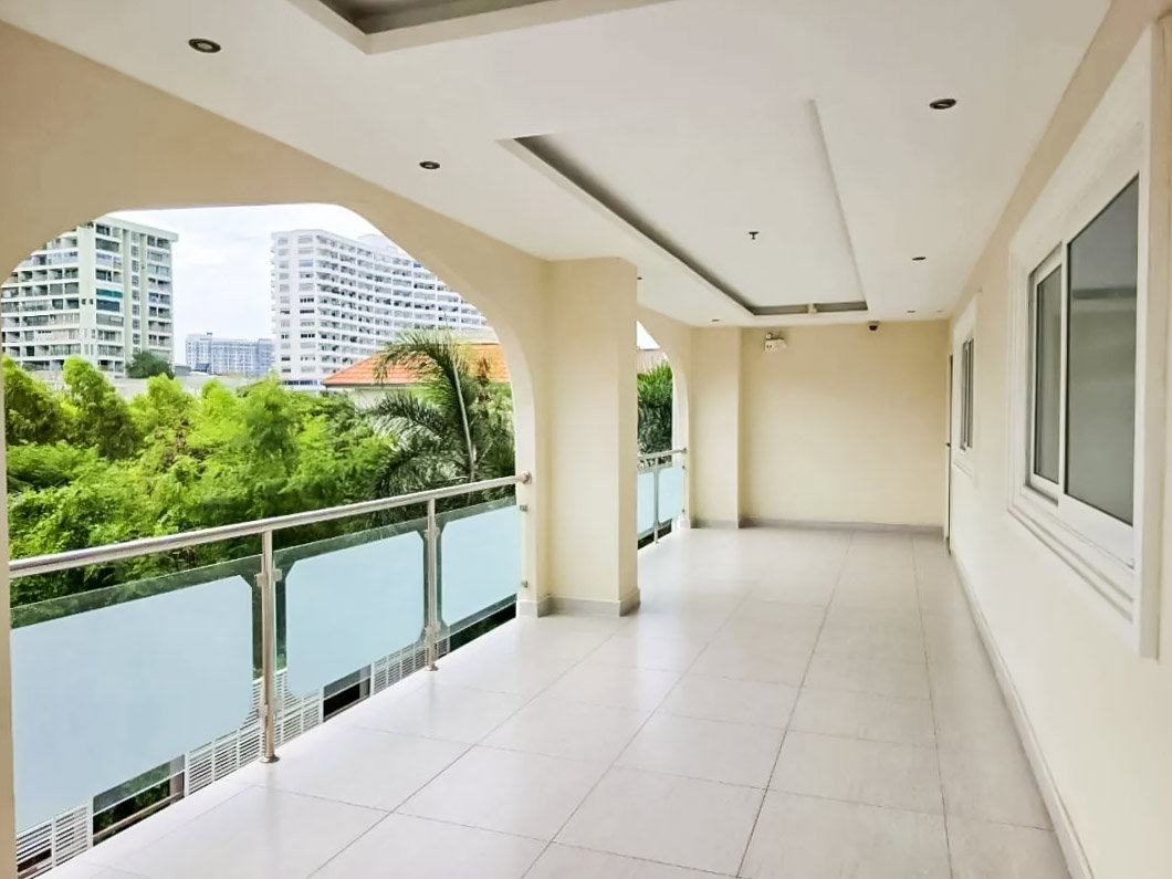 รูป Tudor Court Pratumnak 2 Bedroom Condo for Sale - รูปที่ 20/21