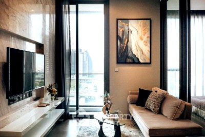 คอนโดให้เช่า : ใกล้ MRT Phetchaburi เพียง 100 เมตร | 1 ห้องนอน ชั้น 16 | The Esse At Singha Complex (ID 2922186)