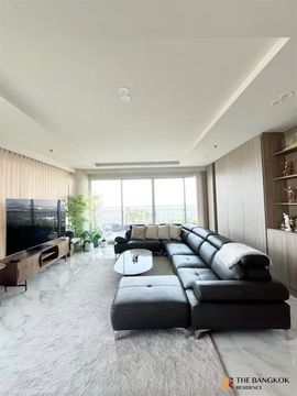 Luxury Condo in Central City Location Supalai Riva Grande