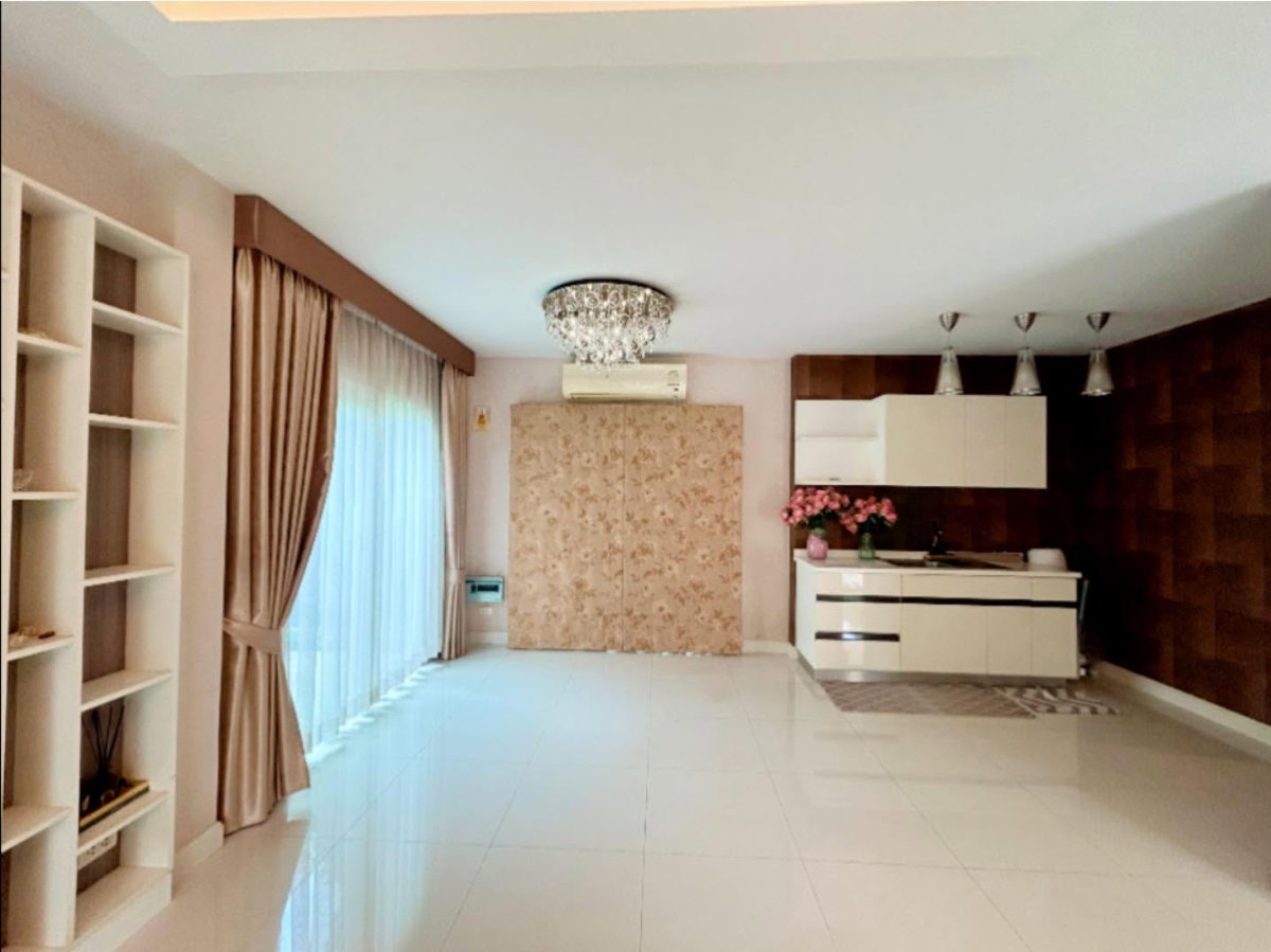 picture Perfect Place Rattanathibet-Saima7 - 5/9