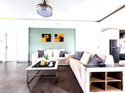 ขายคอนโด : Tudor Court Pratumnak 2 Bedroom Condo for Sale