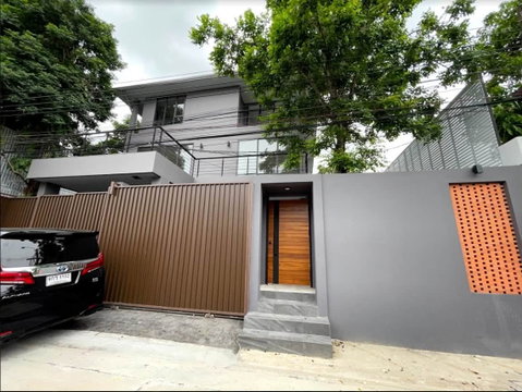 For sale Luxury detached house Modern style Pool Villa Sukhumvit 71 (H6931)