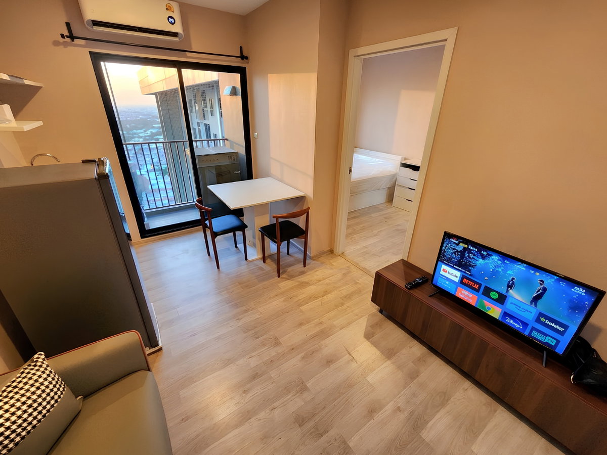รูป **ห้องว่างครับ ทิศเหนือ รีโนเวทใหม่ มีเครื่องซักผ้า**ให้เช่า: พลัมคอนโด เซ็นทรัล สเตชั่น** มาดูนะเดี๋ยวไปก่อน!! ชั้นสูงวิวสวย SN490.88 - รูปที่ 7/90