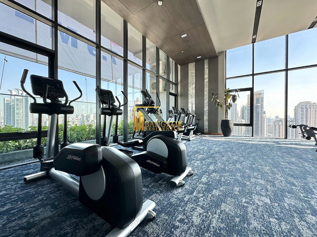 picture Siamese Exclusive Queens | Stylish 2 Bedroom Condo For Rent - BR17056CD - 18/28