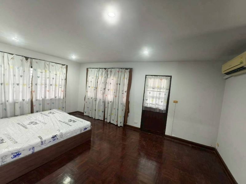 picture Single house for rent in Sam Mook Thani, Bang Saen. Beautiful house, great location. - 8/19