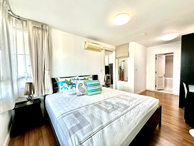 Condos for rent : The Clover Thonglor | Low-rise condominium | Prime Thonglor location | Peaceful atmosphere