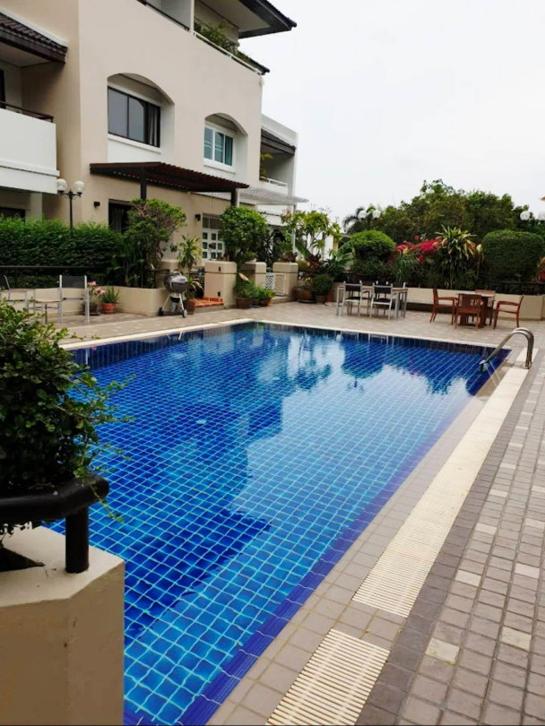 รูป ให้เช่าทาวน์โฮม 4 ชั้นครึ่ง เอกมัยซอย 10 ใกล้โรงเรียนสาธิต มศว. โครงการบ้านเจริญมิตร บนถนนสุขุมวิท เอกมัย ซอย 10 - รูปที่ 7/13