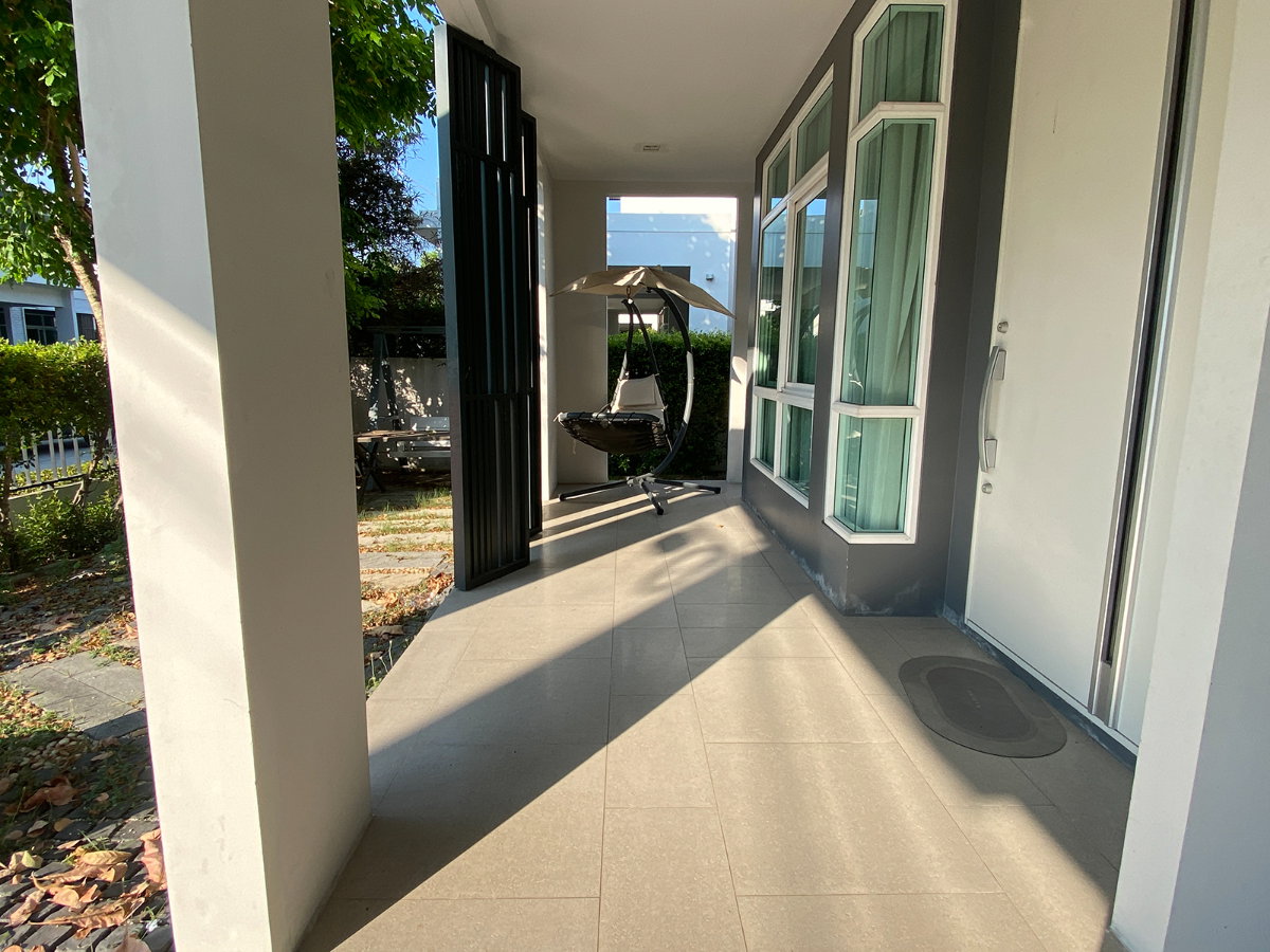 picture House for sale, Manthana Srinakarin-Romklao, Minburi, Bangkok - 3/26