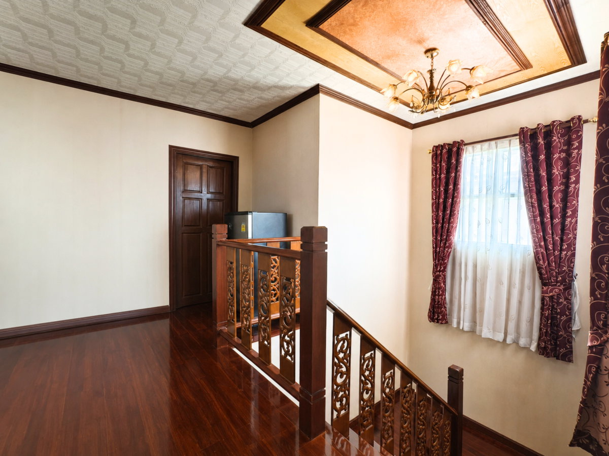รูป ขาย บ้านเดี่ยว ร่มรื่น บรรยากาศเหมือนรีสอร์ท ติดถนนหลักของหมุ่บ้าน Natural Ville ร่มเกล้า 3 ห้องนอน 4 ห้องน้ำ 175 ตร.ว. - รูปที่ 17/32