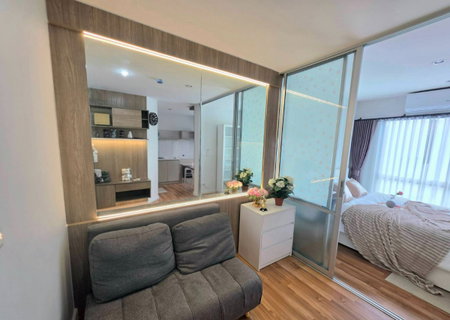 ขาย ห้อง Build in พร้อมหิ้วกระเป๋าเข้าอยู่ V condo ลาดกระบัง เฟส B  ทำเลหน้านิคมฯลาดกระบัง อยู่ใกล้ ม.เทคโนฯเจ้าคุณทหารลาดกระบัง