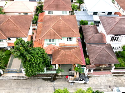 Houses for sale Bangkok : House for sale, Manthana Village, Phraya Suren, Khlong Sam Wa, Bangkok