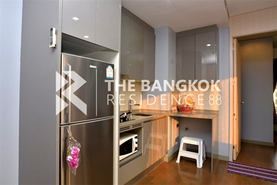 Condos for sale : M Phayathai near Airport Rail Link Phaya Thai Station Surrounded by Facilities