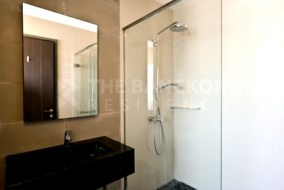 Condos for sale : The Edge Sukhumvit 23 near BTS Asok Popular units sell out fast