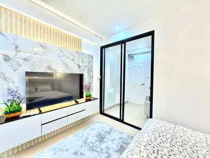 🔥 Condo for Sale – 9 Karat Condo, Central Pattaya | Prime Location | Fully Furnished with Electrical Appliances