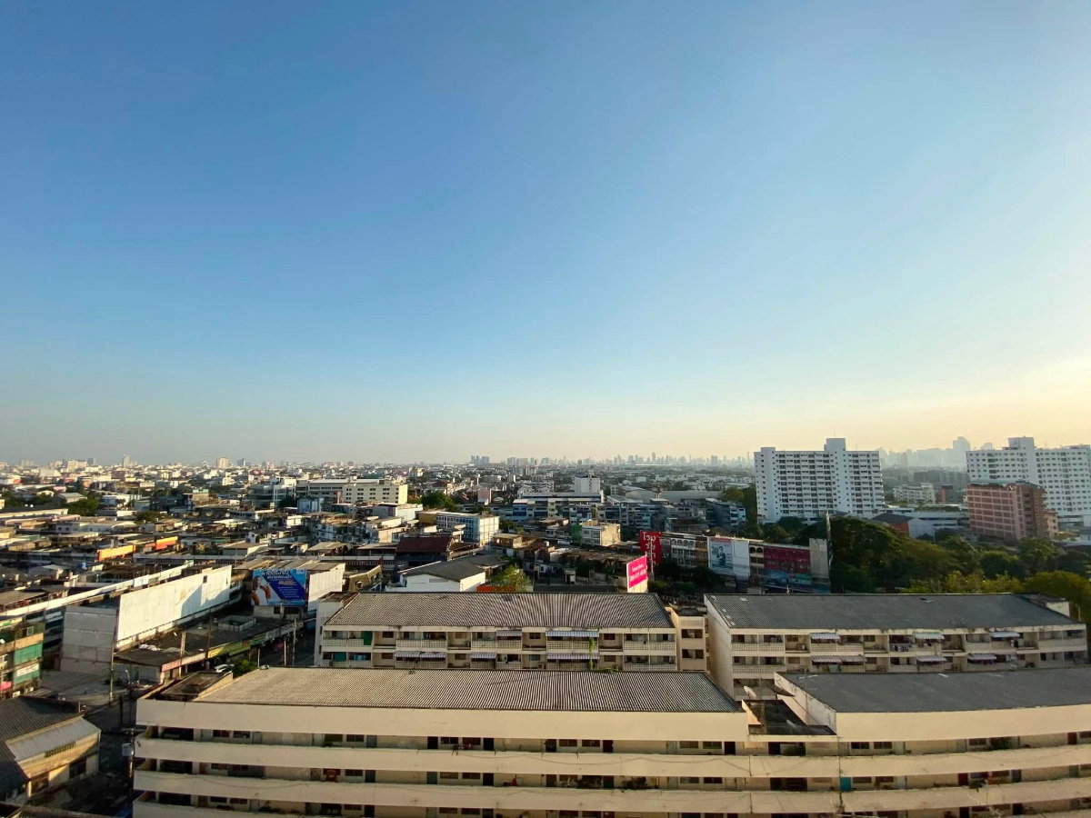 รูป 🏙️✨ ให้เช่า Lumpini Ville Latphrao–Chokchai 4 | ชั้นสูง พร้อมเข้าอยู่! ✨🏙️ 🔥 เพียง 9,480 บาท/ - รูปที่ 2/10