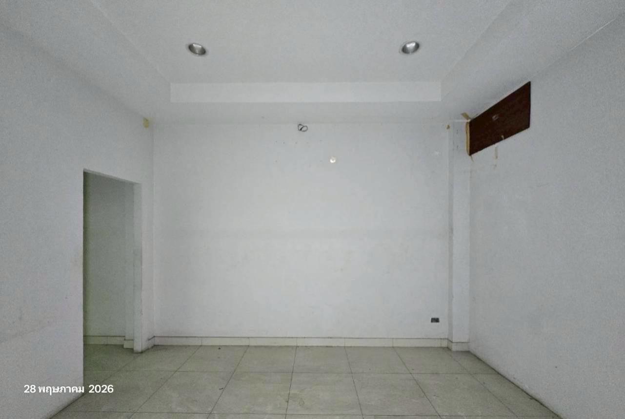 picture SHOP HOUSE 43 Sq.w. Muang Chon Buri Chonburi for 16M - 34/58