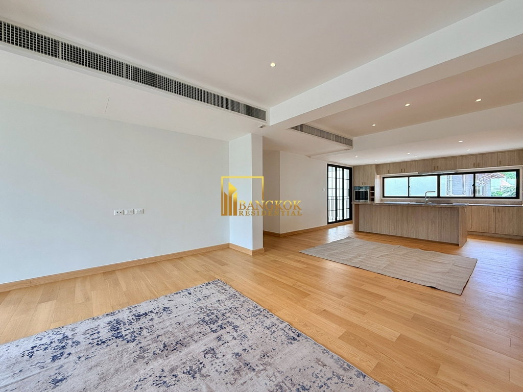 รูป Modern 5 Bedroom Luxury House For Sale in Ekkamai Area - BR28364SH - รูปที่ 15/49