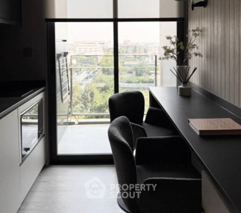 รูป คอนโด 1 ห้องนอน 45 ตร.ม. ชั้น 10 โครงการ The Room สุขุมวิท 38 ใกล้ BTS เอกมัย (ID 2772855) - รูปที่ 14/16