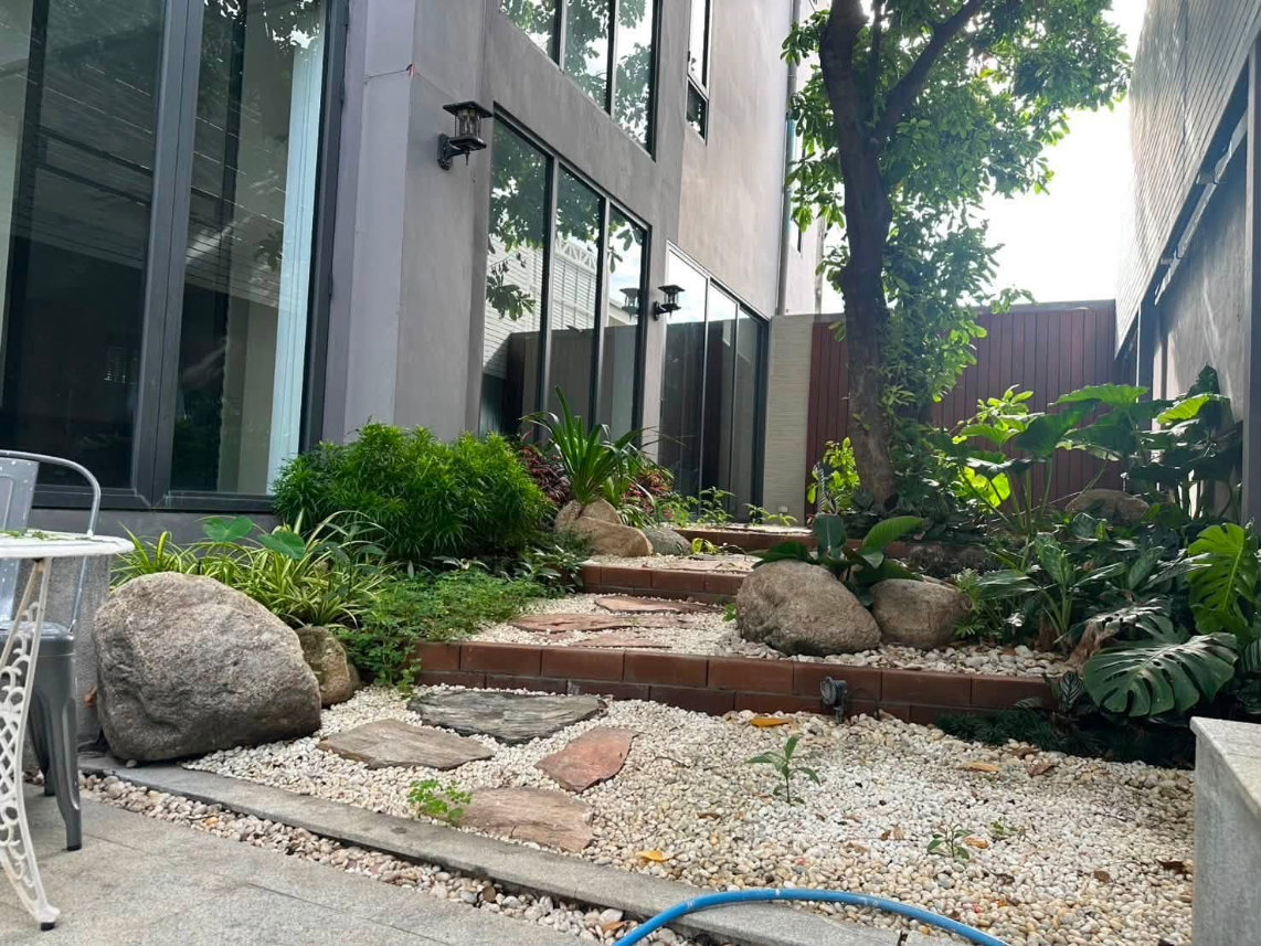 picture For sale Luxury detached house Modern style Pool Villa Sukhumvit 71 (H6931) - 3/10