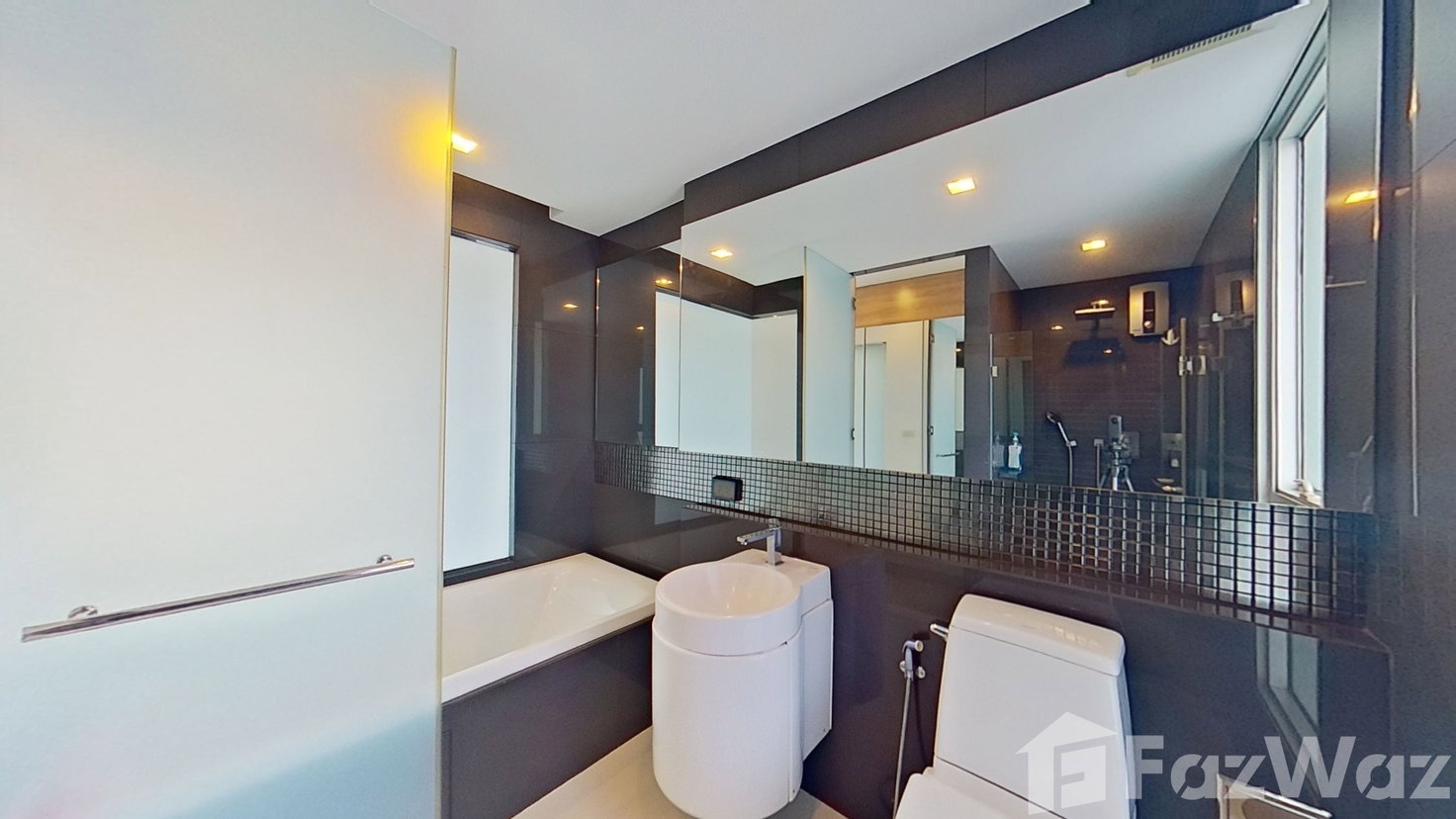 picture 2 Bedroom Condo for sale at Rhythm Sukhumvit 50 1666908 - 11/17